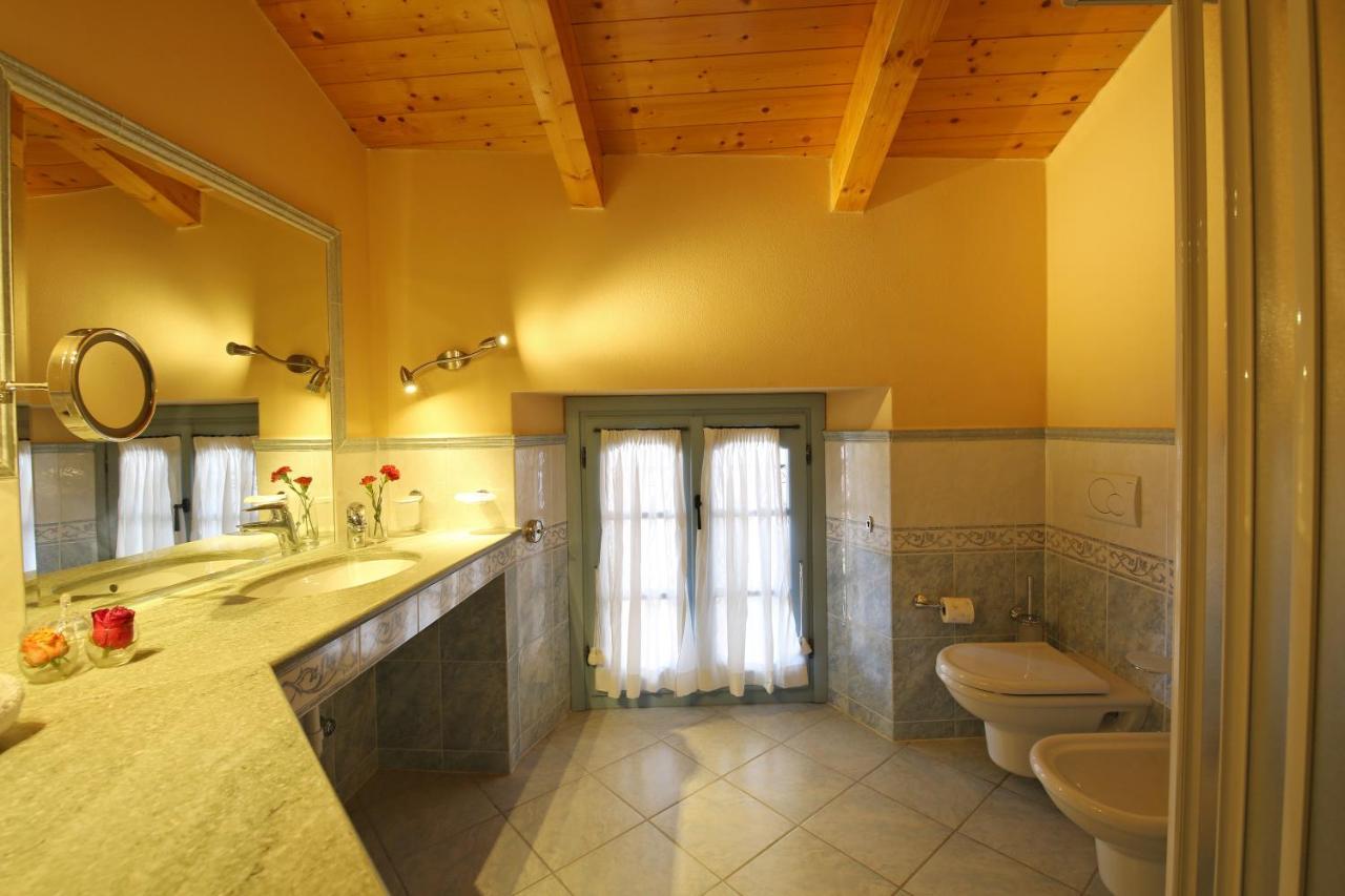 Palazzo Del Vicere Aparthotel Lezzeno Exterior foto
